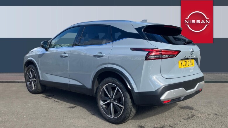 Nissan Qashqai 1.3 DiG-T MH Tekna 5dr Petrol Hatchback